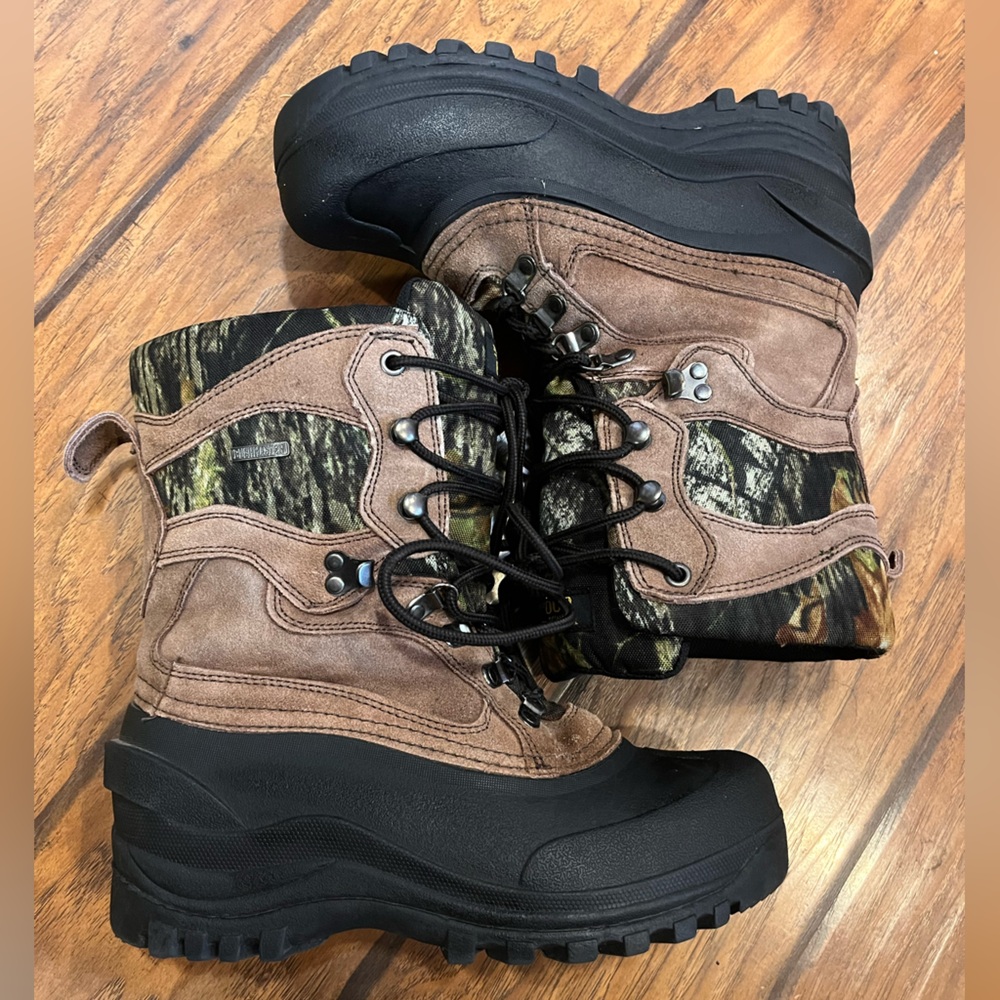 Bushmaster Thinsulate leather camo boots men’s 6 insulated hunting outdoor laces